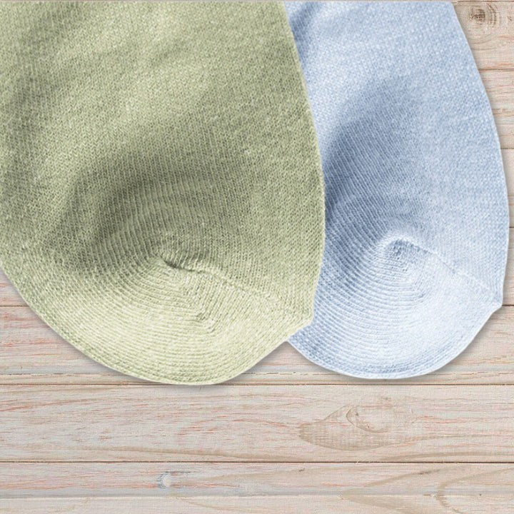 Christianartworkshop Chaussettes à croix discrètes : La foi à vos pieds - image 2