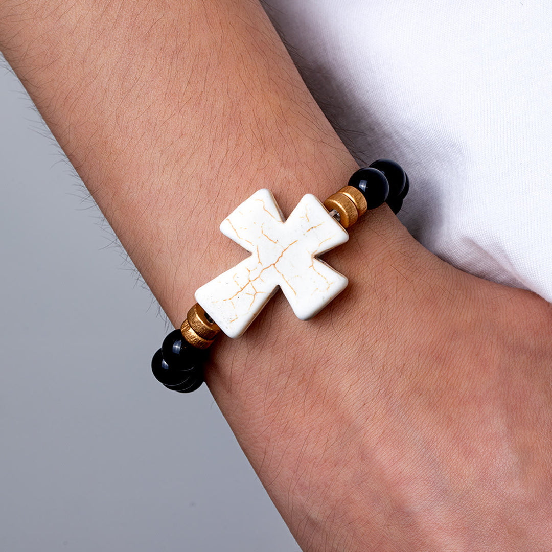 Christianartworkshop Bracelet croix texturé multi-styles : un symbole de dévotion audacieuse à porter au quotidien - image 8