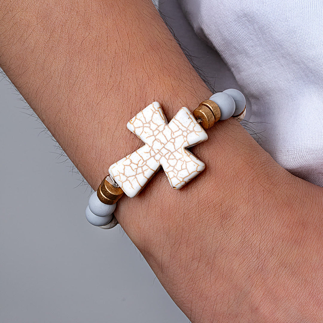 Christianartworkshop Bracelet croix texturé multi-styles : un symbole de dévotion audacieuse à porter au quotidien - image 6