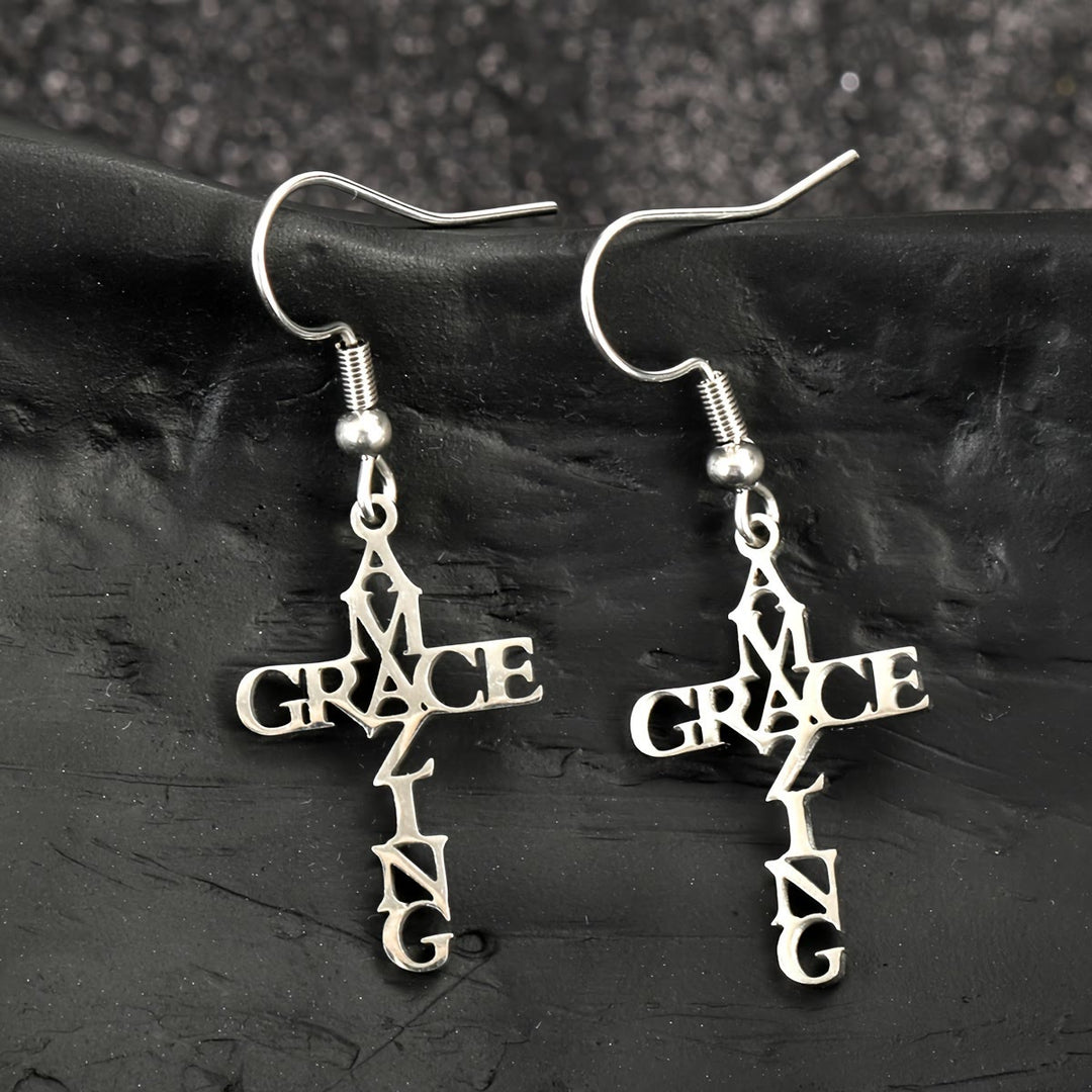 Boucles d'oreilles Croix et Grâce de Christianartworkshop : Une foi délicate à porter au quotidien - image 10
