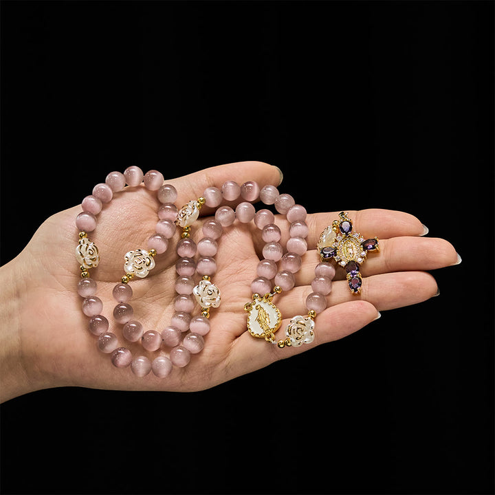 Christianartworkshop Chapelet œil-de-chat rose pâle avec perles roses blanches et emblème de la Sainte Vierge - image 9