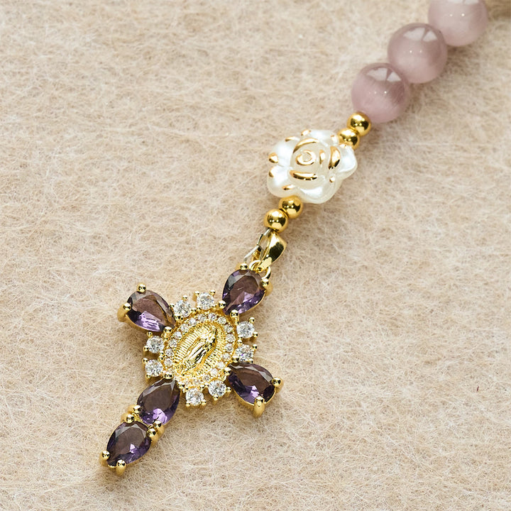 Christianartworkshop Chapelet œil-de-chat rose pâle avec perles roses blanches et emblème de la Sainte Vierge - image 14