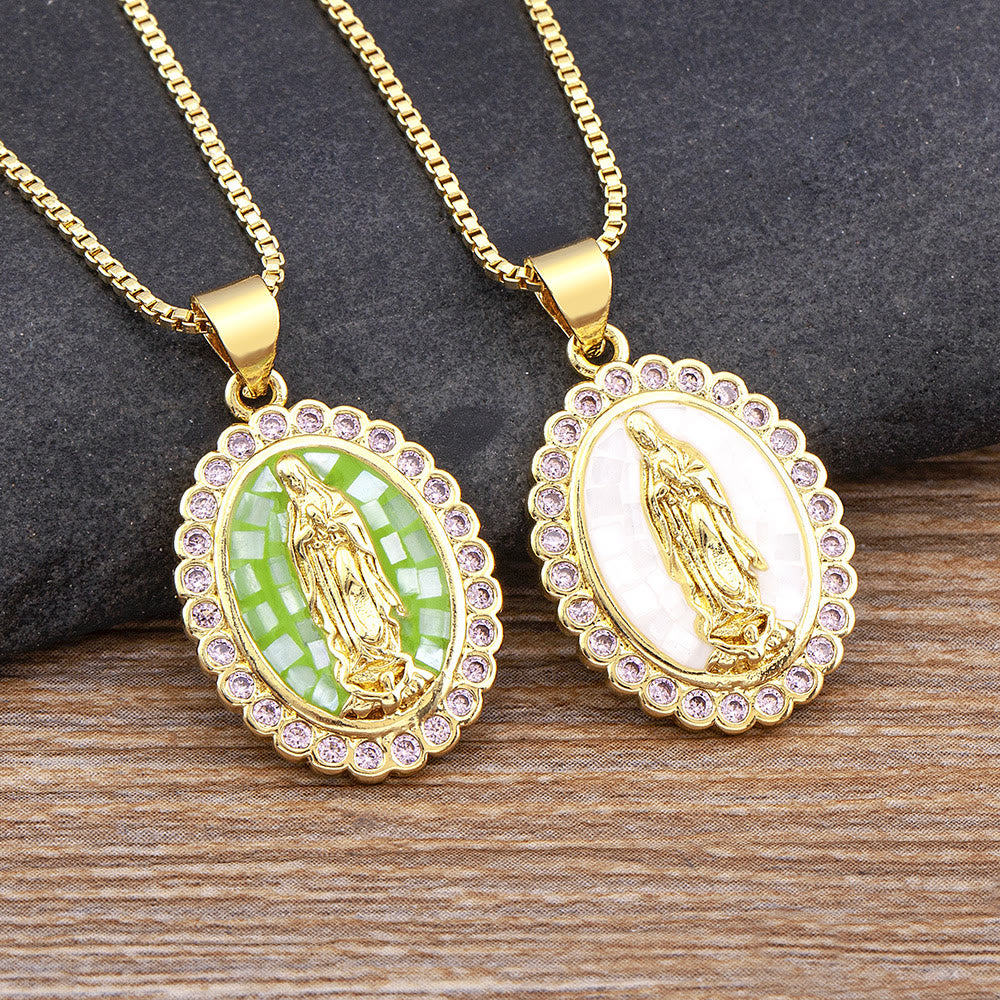 Christianartworkshop Collier Notre-Dame aux teintes douces : Une grâce apaisante pour les journées chargées - image 2