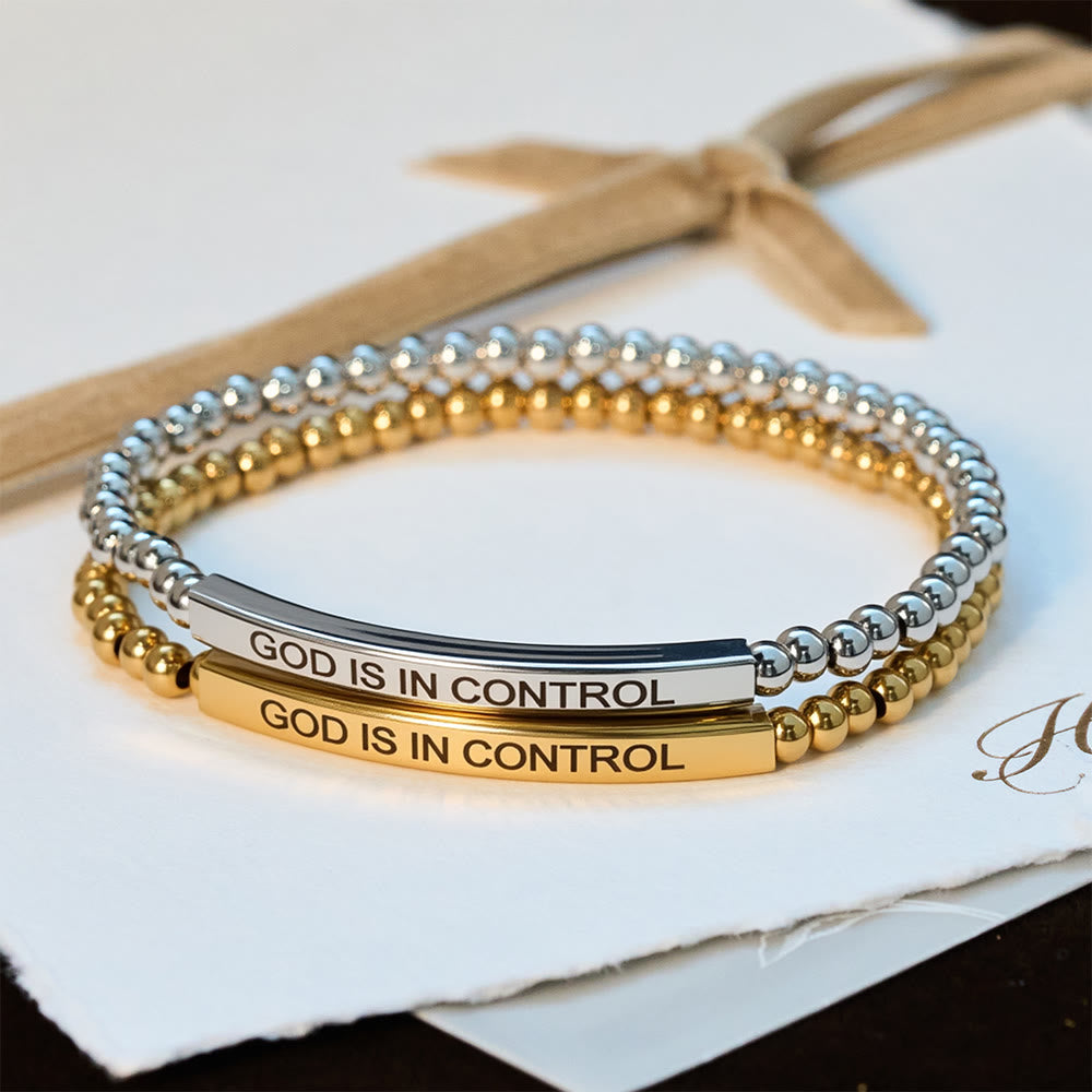 Bracelet de perles Christianartworkshop « DIEU EST AUX COMMANDES » : Sa souveraineté au quotidien - image 0