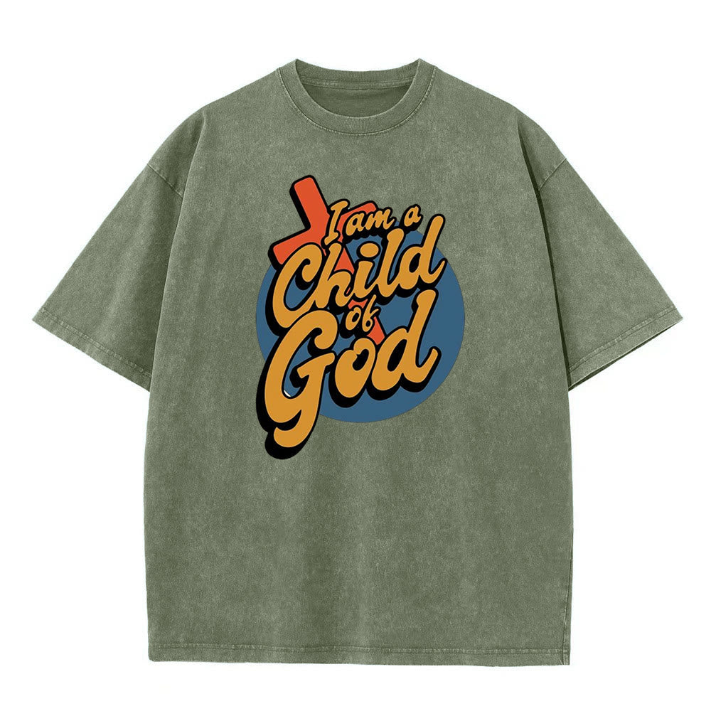 T-shirt unisexe délavé style vintage « Je suis un enfant de Dieu » de Christianartworkshop - Vert armée - 5XL - image 1