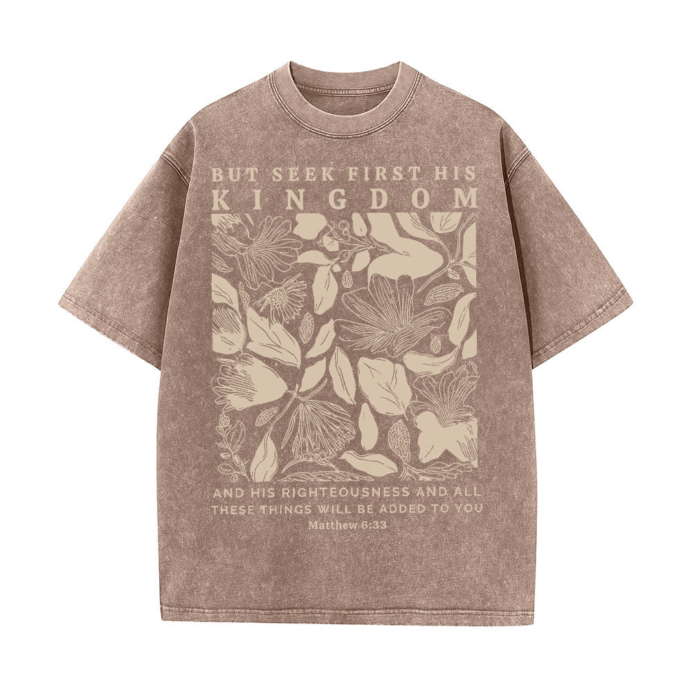 T-shirt unisexe délavé « Mais cherchez d’abord son royaume » de Christianartworkshop - Café - 5XL - image 6