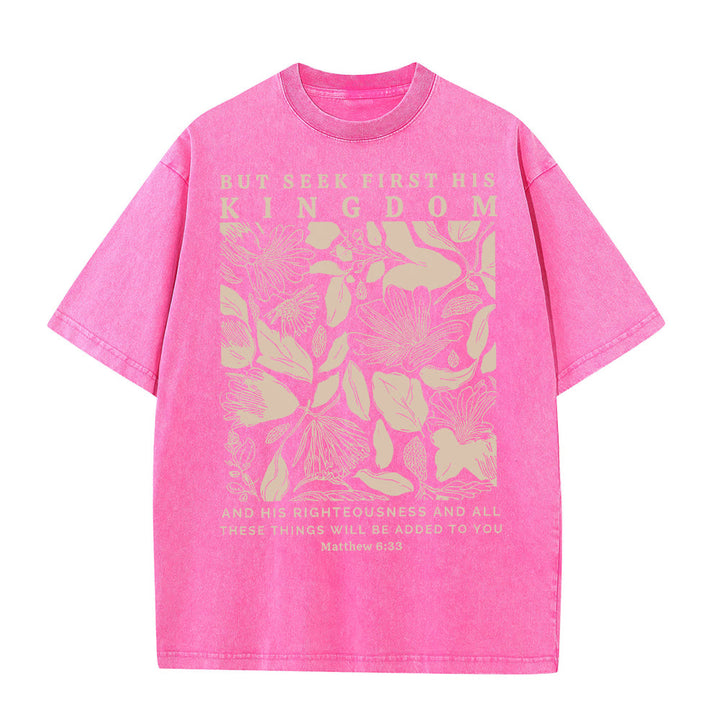 T-shirt unisexe délavé « Mais cherchez d’abord son royaume » de Christianartworkshop - Rose - 5XL - image 8