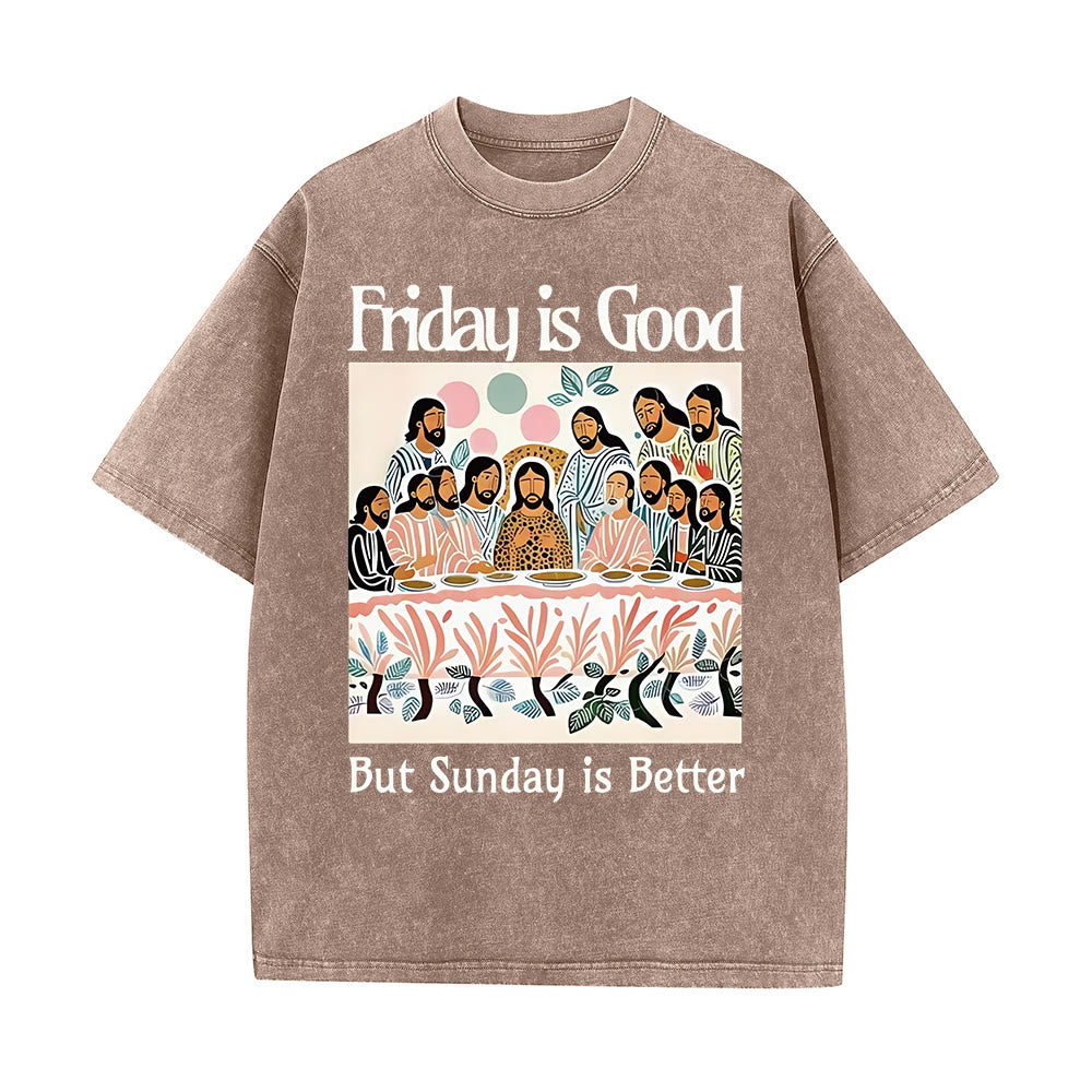 T-shirt coloré délavé « Vendredi, c'est bien » de Christianartworkshop - Café - 5XL - image 0