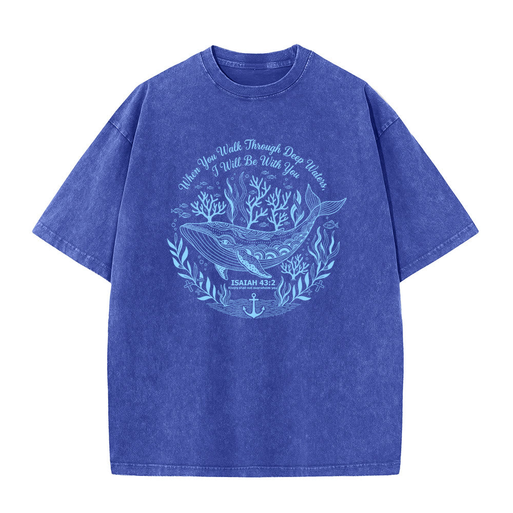 T-shirt unisexe délavé Christianartworkshop, motif baleine et océan, Isaïe 43:2 - Bleu - 5XL - image 8