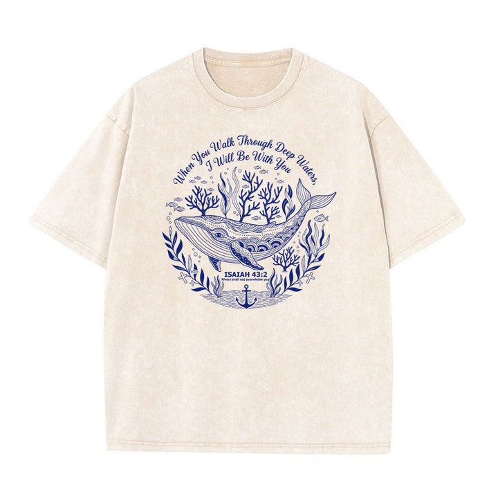 T-shirt unisexe délavé Christianartworkshop, motif baleine et océan, Isaïe 43:2 - Beige - 5XL - image 5