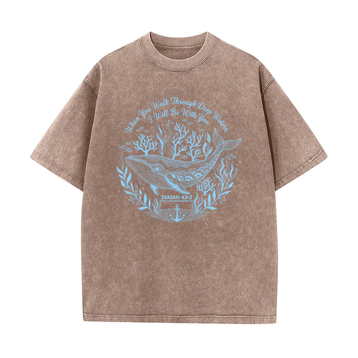 T-shirt unisexe délavé Christianartworkshop, motif baleine et océan, Isaïe 43:2 - Brun - 5XL - image 7