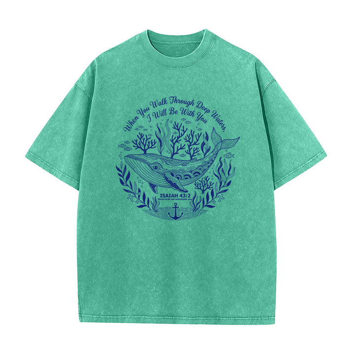 T-shirt unisexe délavé Christianartworkshop, motif baleine et océan, Isaïe 43:2 - Vert - 5XL - image 1