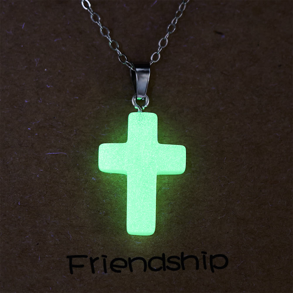 Christianartworkshop Collier croix phosphorescent avec carte message d'amitié : Incarnez sa douce grâce - image 1