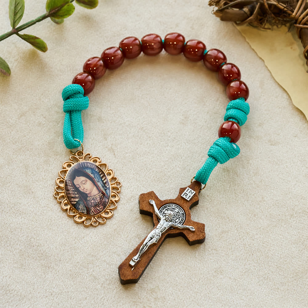 Christianartworkshop Chapelet de poche en paracorde turquoise éclatante et perles cramoisies, avec Notre-Dame et crucifix. - Notre-Dame et le Crucifix - image 0
