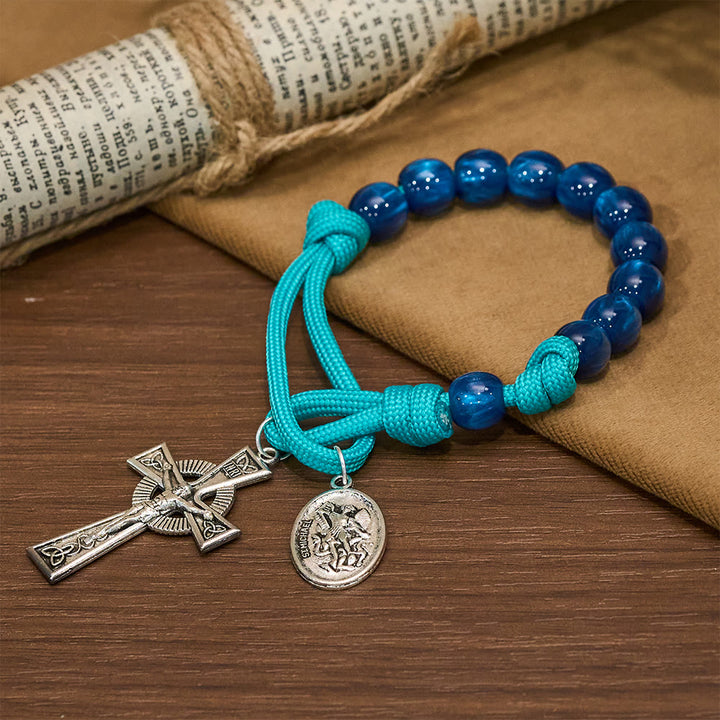 Christianartworkshop Chapelet de poche en perles bleu marine et cordon turquoise avec dévotion à saint Michel - Saint Michel et le Crucifix - image 0