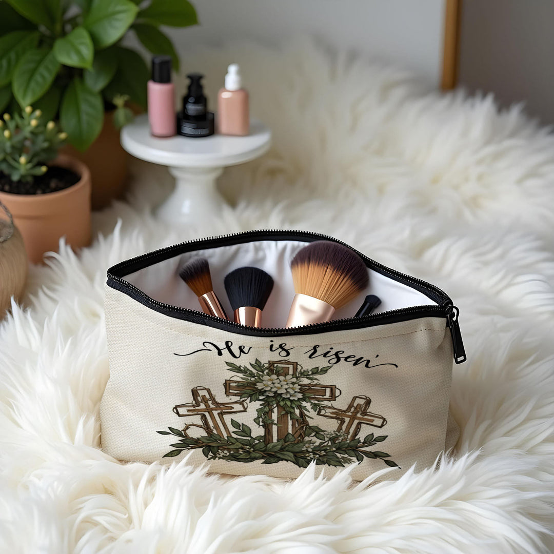 Christianartworkshop Trousse de toilette de voyage en forme de croix florale « Il est ressuscité » : incarnez son espoir de résurrection - image 1