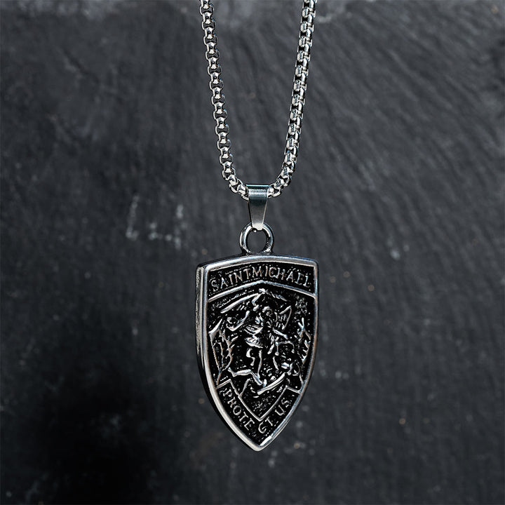 Christianartworkshop Collier pendentif bouclier de Saint Michel, protecteur : incarnez sa protection courageuse - image 3