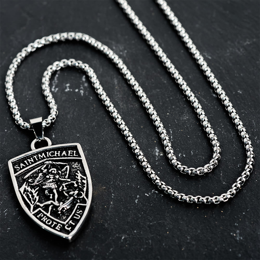 Christianartworkshop Collier pendentif bouclier de Saint Michel, protecteur : incarnez sa protection courageuse - image 4