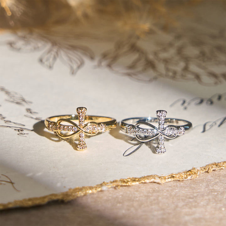 Bague Croix de Möbius dorée/argentée Christianartworkshop : Portez sa grâce au quotidien - image 1