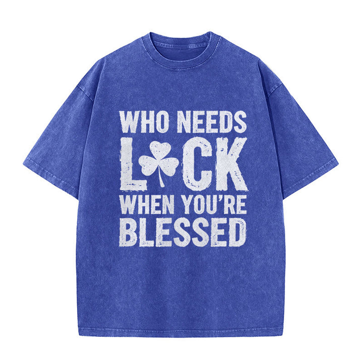 Christianartworkshop Qui a besoin de chance quand on est béni ? T-shirt unisexe délavé à motif trèfle - Bleu - 5XL - image 7