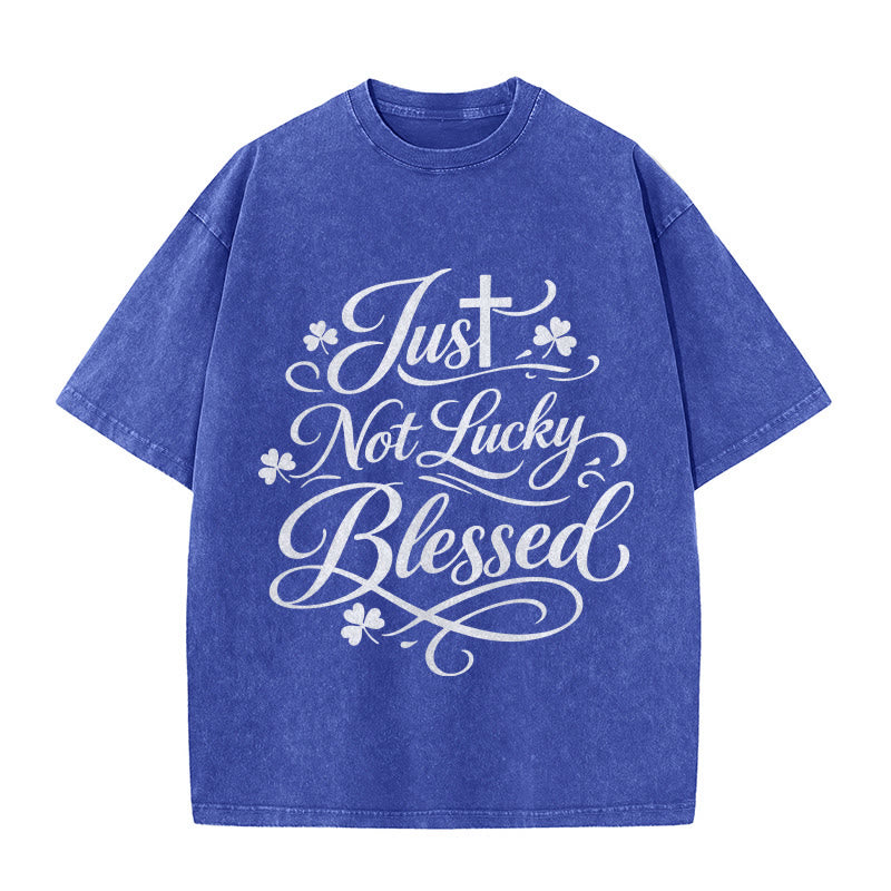 T-shirt unisexe délavé Christianartworkshop « Just Not Lucky », croix bénie et trèfle - Bleu - 5XL - image 0
