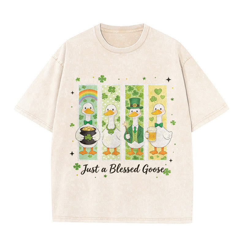 T-shirt unisexe délavé Christianartworkshop « Just a Blessed Goose » pour la Saint-Patrick - Beige - 5XL - image 7