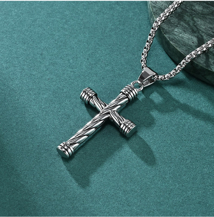 Christianartworkshop Collier pendentif croix à texture torsadée : incarnez sa force éternelle - image 1