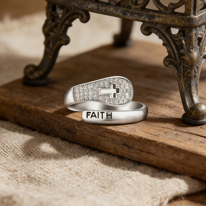 Christianartworkshop Bague Foi et Croix à plusieurs niveaux : Incarnez sa présence immuable - image 8
