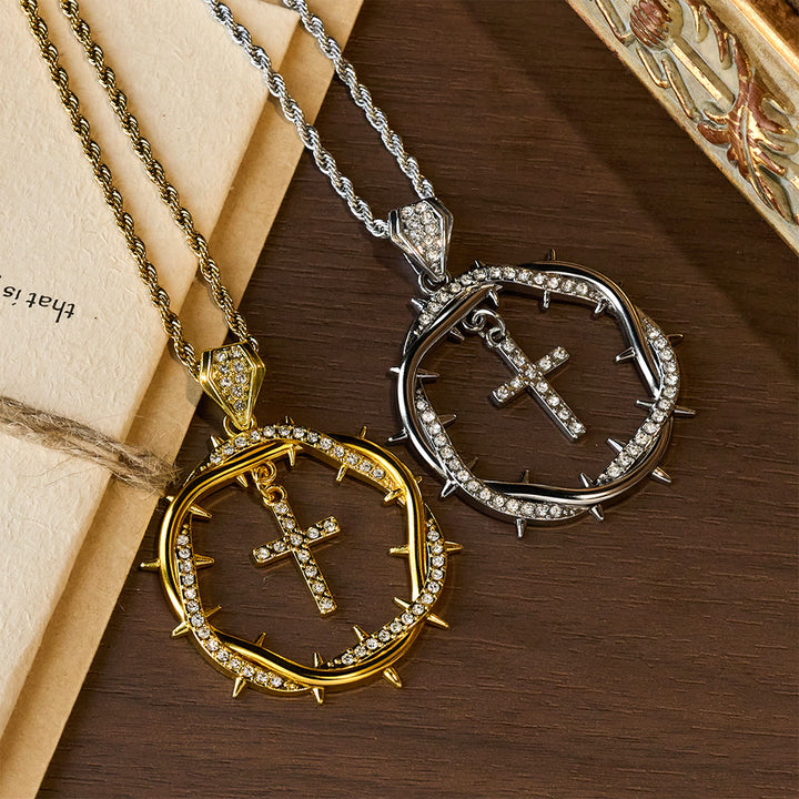 Pendentif Couronne d'épines et Croix de Christianartworkshop : Un rappel de foi et de grâce à porter au quotidien - image 5