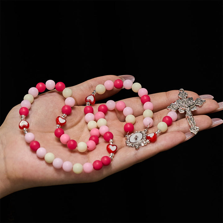 Christianartworkshop Chapelet rose Notre-Dame Crucifix orné de cœurs : symbole d'amour sacré et de douce dévotion - image 1