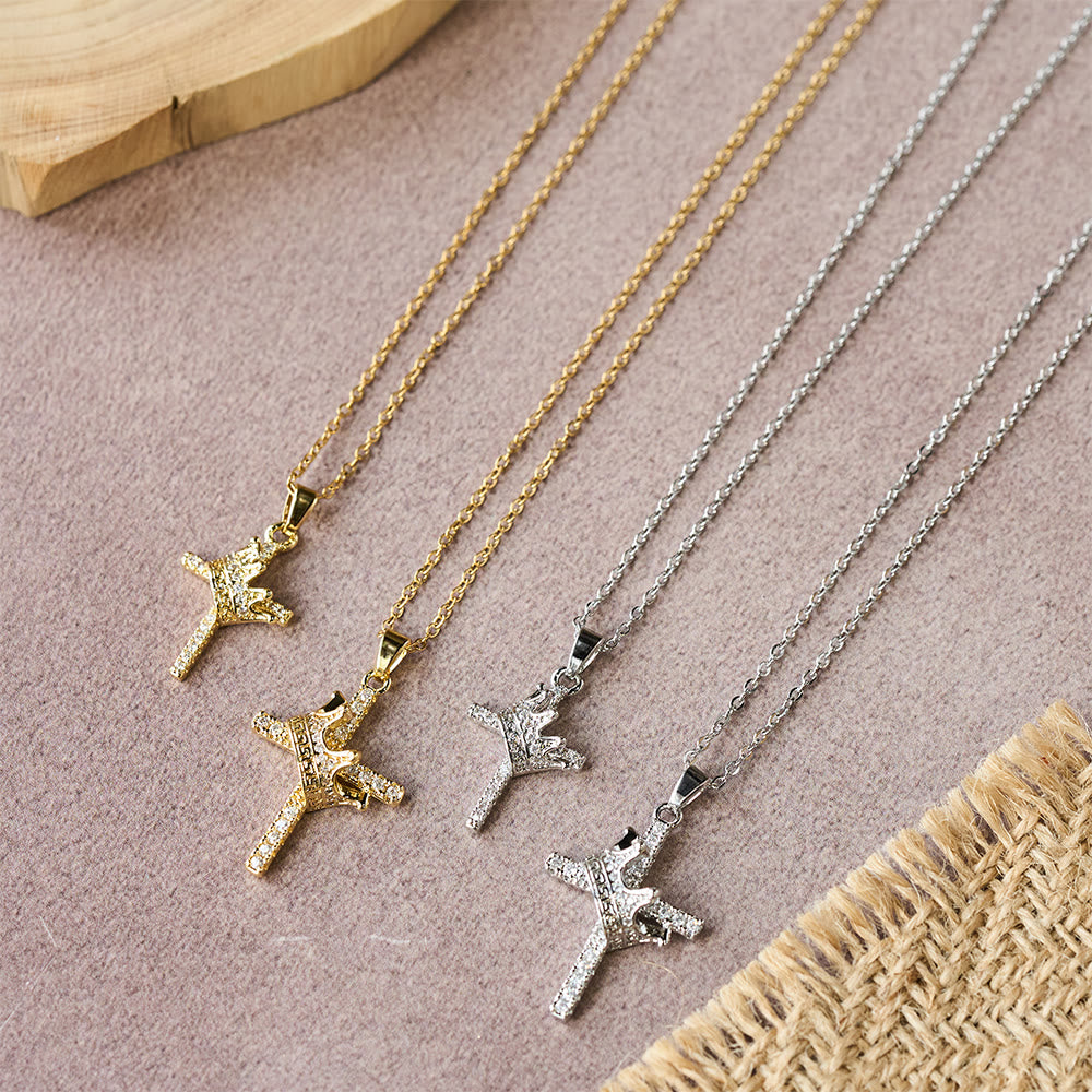 Christianartworkshop Collier Croix et Couronne Scintillantes (2 Tailles) : Incarnez la Foi et la Dévotion Royale - image 1