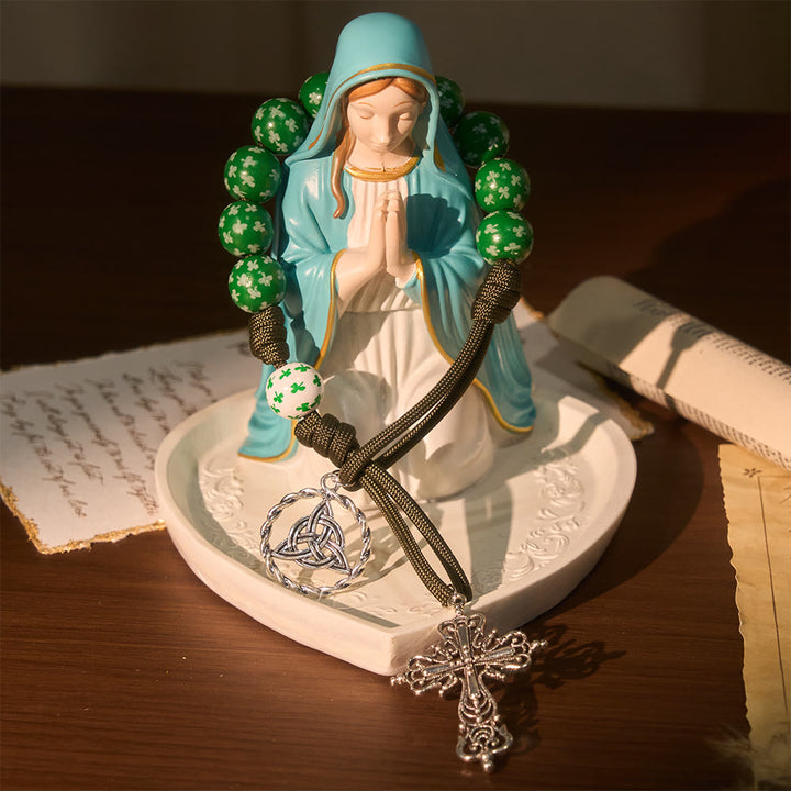 Christianartworkshop Chapelet de poche irlandais « Bénédiction et Foi Chanceuses » avec nœud éternel et perles en bois vert et blanc - image 11