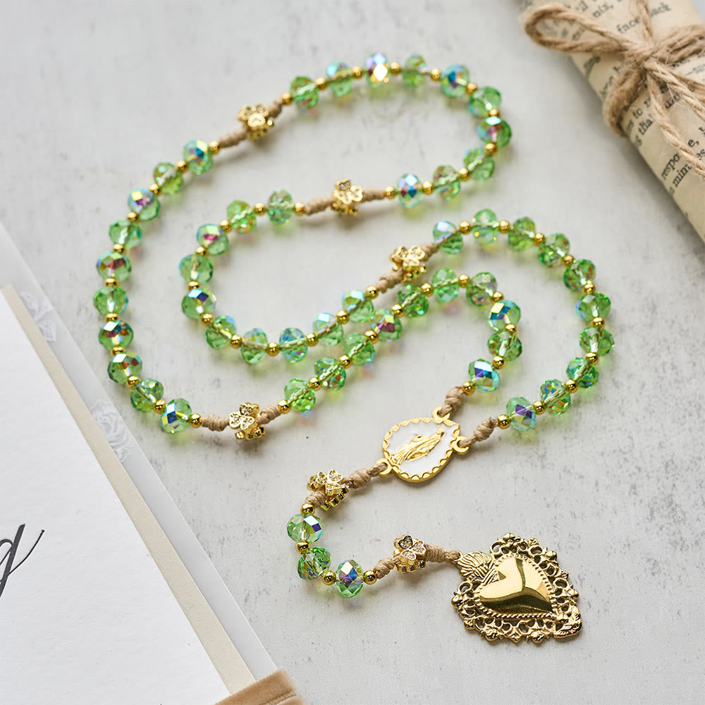 Christianartworkshop Chapelet Trèfle à quatre feuilles et Sacré-Cœur avec perles vertes irisées et médaille du Sacré-Cœur - image 2