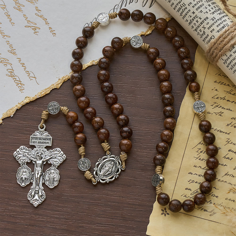 Christianartworkshop Chapelet ancien en bois d'Amboine avec saint Benoît comme gardien - image 4