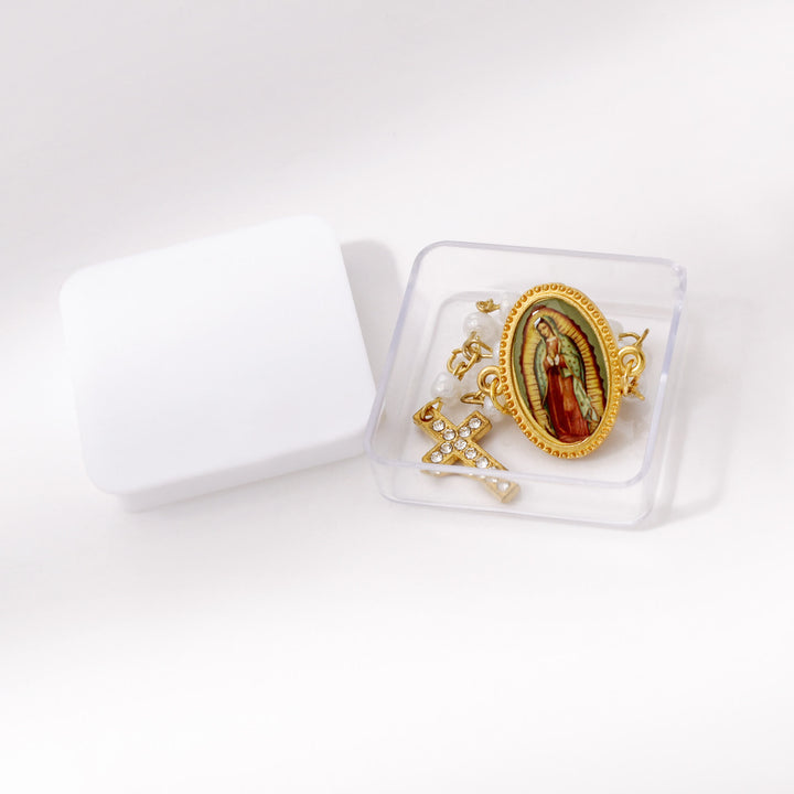 Christianartworkshop Broche chapelet miniature Notre-Dame de Guadalupe : un symbole de protection maternelle - image 3