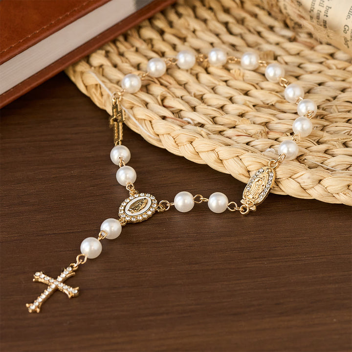 Chapelet élégant en perles blanches avec croix en zircon de Christianartworkshop : un symbole intemporel de dévotion et de grâce - image 3