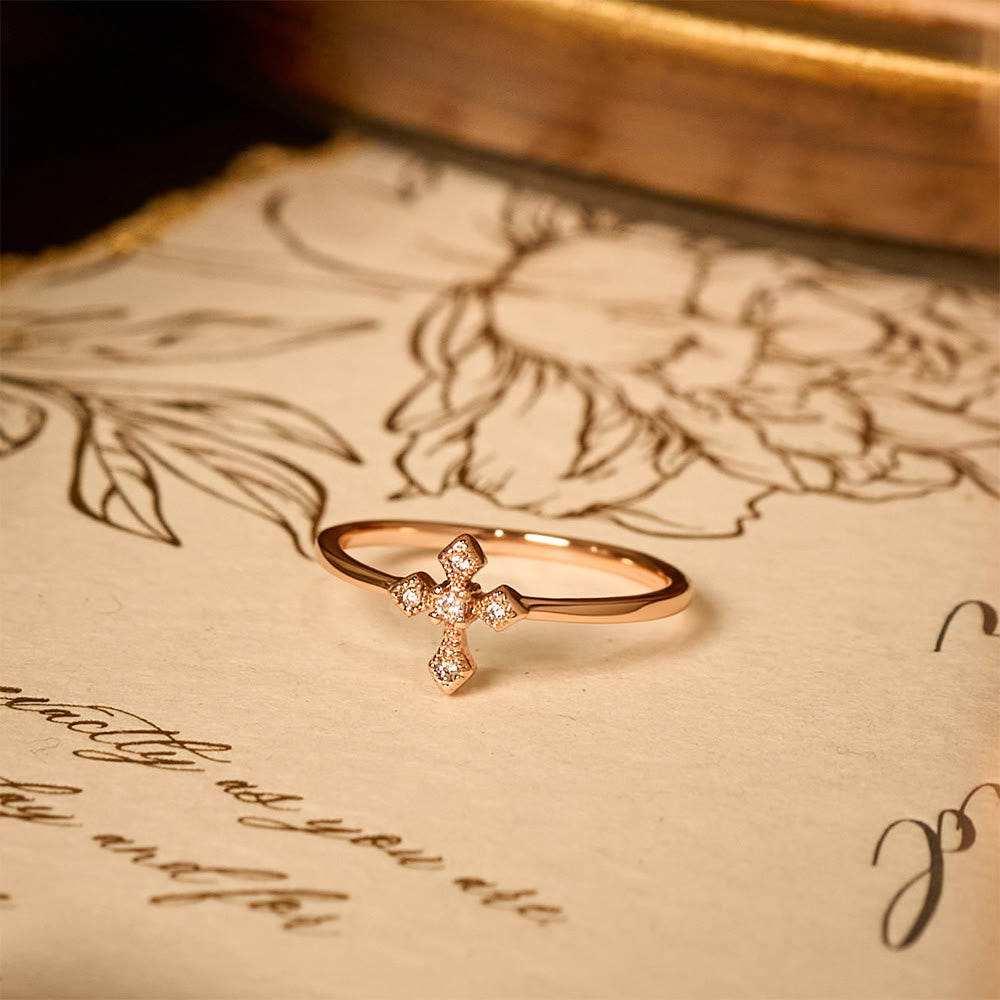 Christianartworkshop Bague croix sertie de zircon : un amour intemporel en or, argent et or rose - image 10