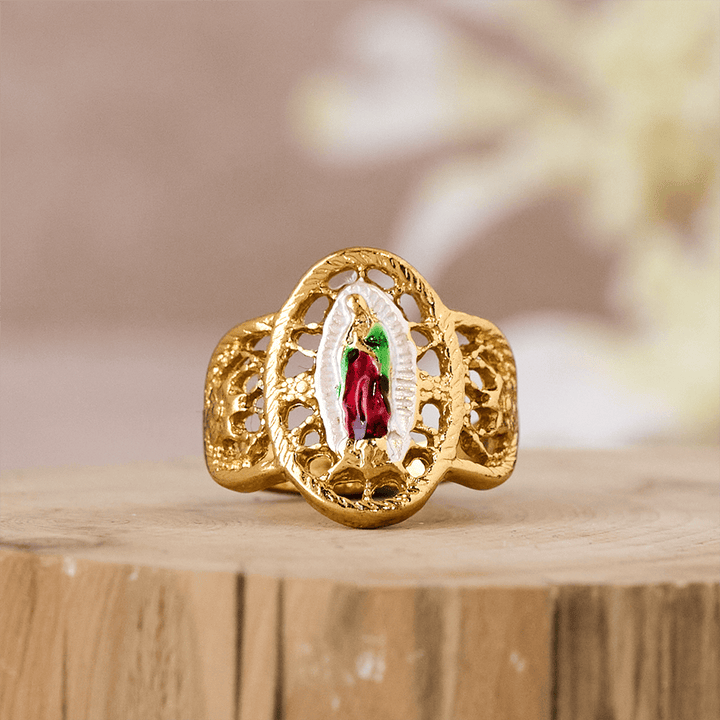 Christianartworkshop Bague ajourée ornée Notre-Dame : Trois variations de couleurs pour une dévotion intemporelle - image 3