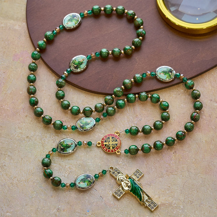 Christianartworkshop Chapelet de Saint Jude à perles vertes scintillantes : Saint Jude, patron de l'espoir - Saint Jude et Saint Benoît - image 0