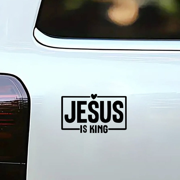 Christianartworkshop Autocollant de voiture « Jésus est roi » en forme de cœur : un symbole sacré de prière pour vos déplacements quotidiens. - image 2