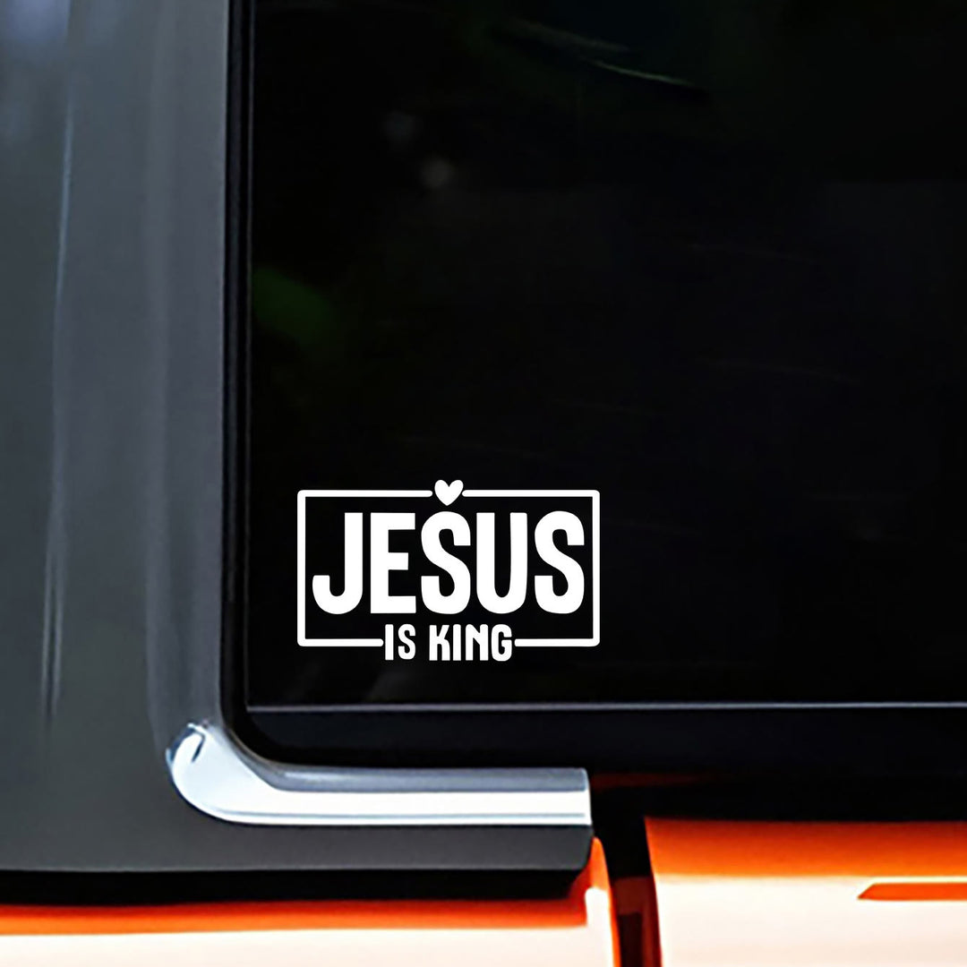 Christianartworkshop Autocollant de voiture « Jésus est roi » en forme de cœur : un symbole sacré de prière pour vos déplacements quotidiens. - image 4