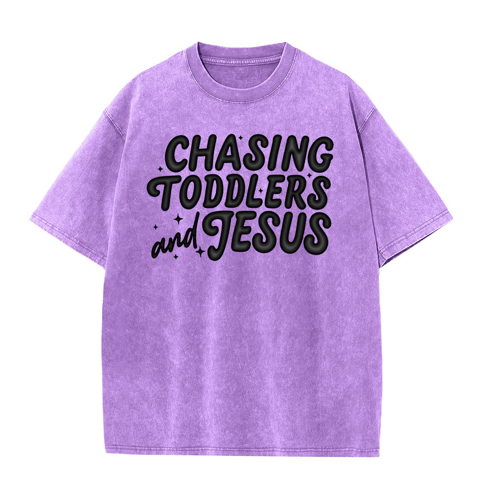 Christianartworkshop T-shirt unisexe délavé avec accent étoile et lettres bulles « Chasing Toddlers and Jesus » - Violet - 5XL - image 3