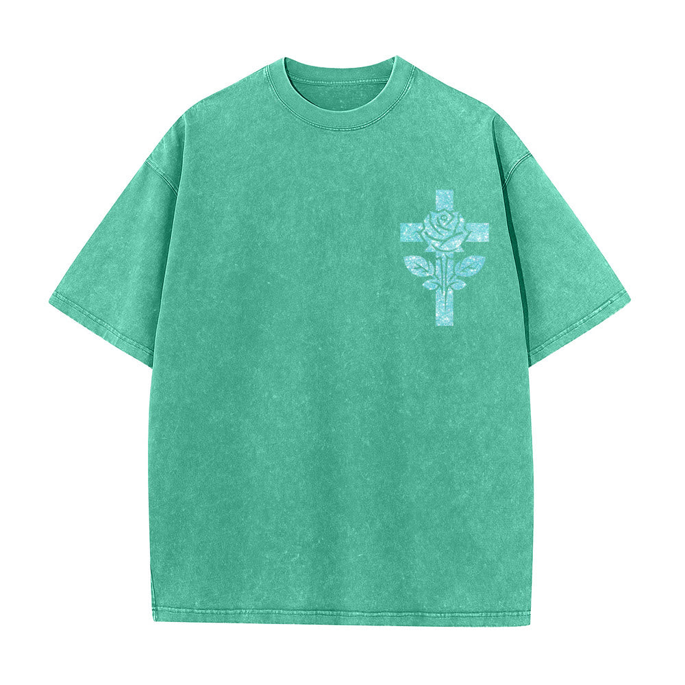 Christianartworkshop T-shirt unisexe délavé « Jésus est mon styliste » Romains 13:14, lettres pailletées, rose et croix - image 1