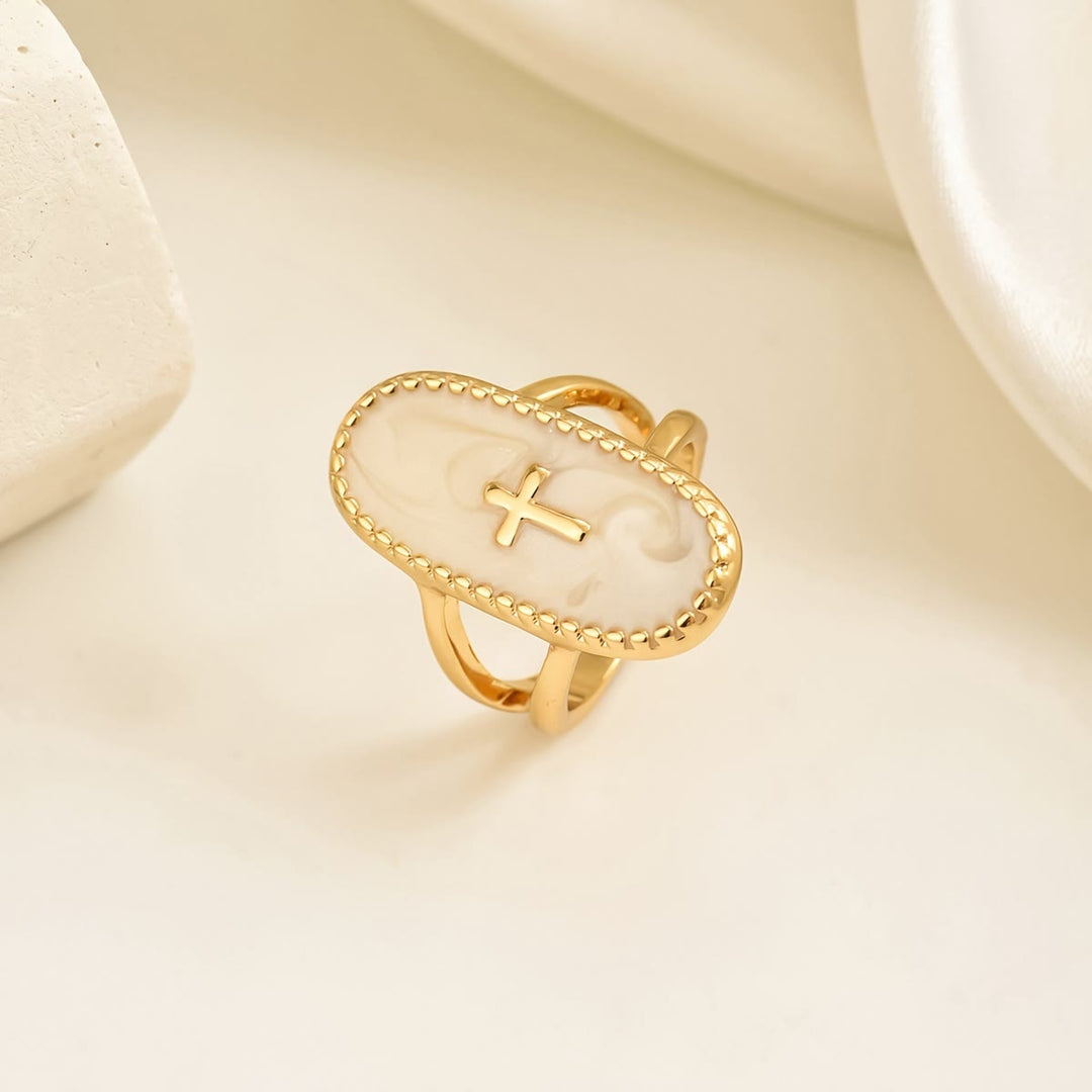 Christianartworkshop Bague double anneau à accent de croix et finition émaillée : un symbole de foi et d’élégance discrètes. - image 4