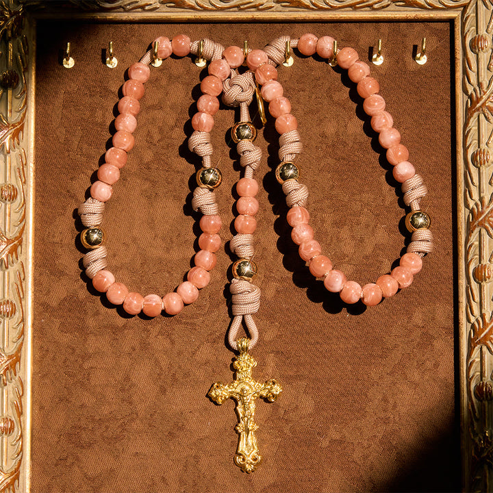 Christianartworkshop Chapelet en paracorde à perles roses avec Notre-Dame et crucifix doré - image 1