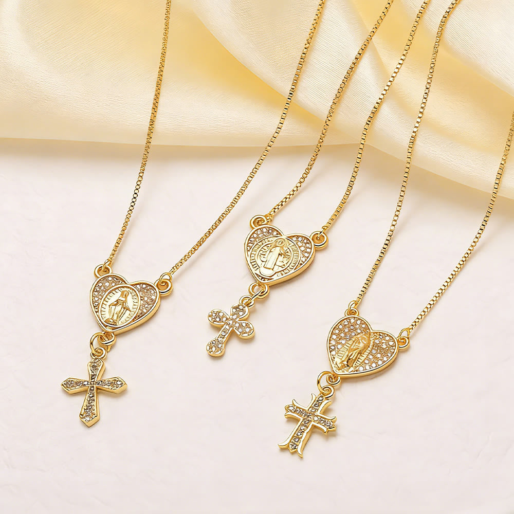 Christianartworkshop Collier en forme de cœur orné de zircons représentant Notre-Dame et Saint Benoît : La grâce divine au quotidien - image 1