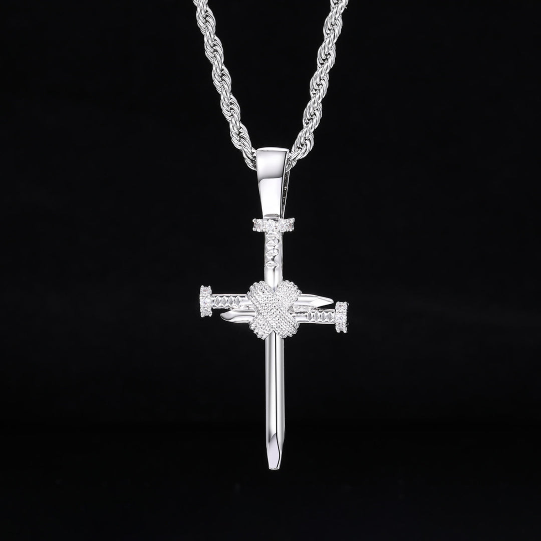 Christianartworkshop Pendentif croix en forme de clou orné de zircon : un rappel élégant d'une foi inébranlable - Argent - image 2