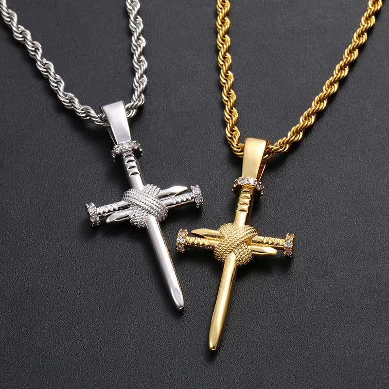 Christianartworkshop Pendentif croix en forme de clou orné de zircon : un rappel élégant d'une foi inébranlable - image 0