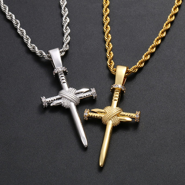 Christianartworkshop Pendentif croix en forme de clou orné de zircon : un rappel élégant d'une foi inébranlable - image 0