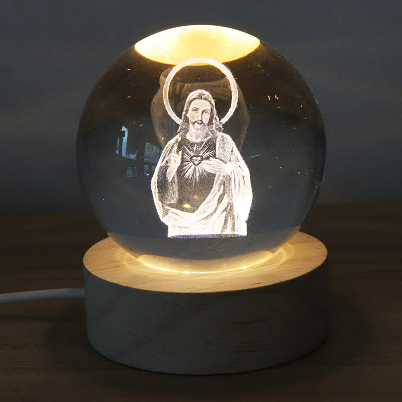 Christianartworkshop Sphère de cristal lumineuse à l'image sacrée : symbole de lumière et de grâce divines - J - Balle de 8 cm - image 9